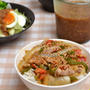 ちょい豚野菜丼とたまり漬け中華ドレッシングの晩ご飯。