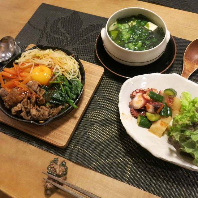 ニトスキで”石焼風ビビンバ”風の晩ご飯　と　トサミズキの花♪