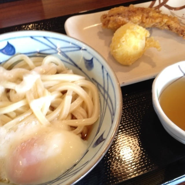 丸亀製麺でとろ玉うどん