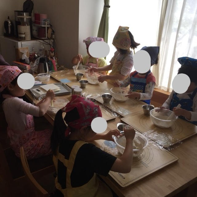 【 今月の子どもレッスン終了と5月のご案内です!】