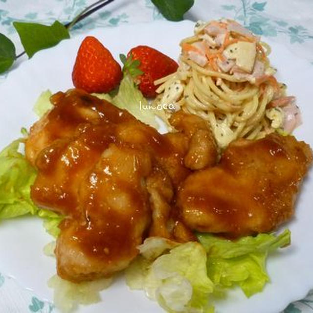 揚げない！鶏胸肉で柔らかケチャップ煮
