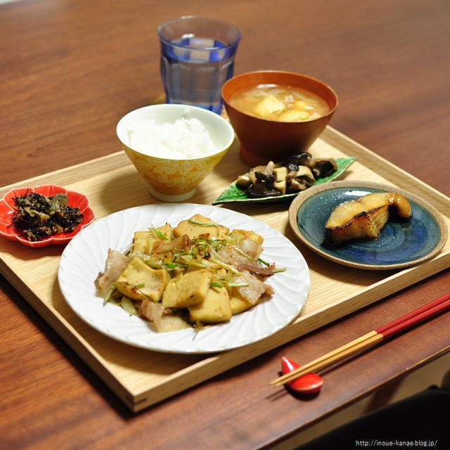 自炊初心者の長女の作った晩ごはんと昨日の晩ごはん