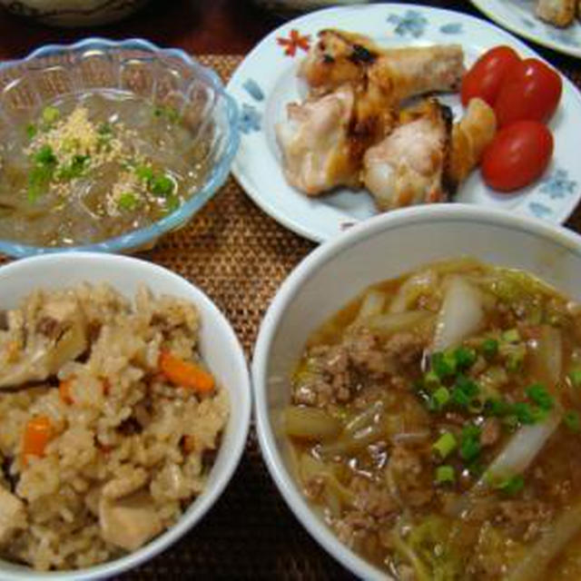 マーボー白菜と、鶏の炊き込みご飯