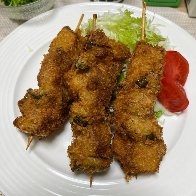 豚ヒレ肉と玉ねぎの串カツ
