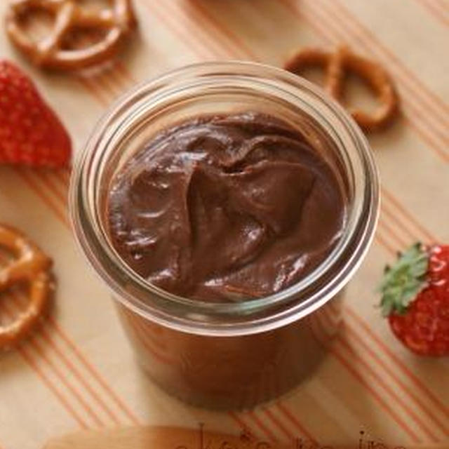 板チョコで簡単☆手作りミルクチョコクリーム