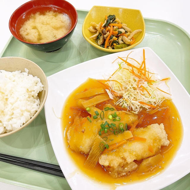 大学の学食が美味しすぎます〜！！