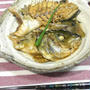ちょっといい魚でもアラなら安い！縞鯵のアラ炊き