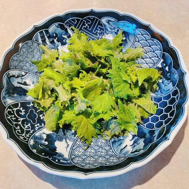 割主烹従？？？紫蘇の葉+天然甘海老+烏賊=酒のツマミ