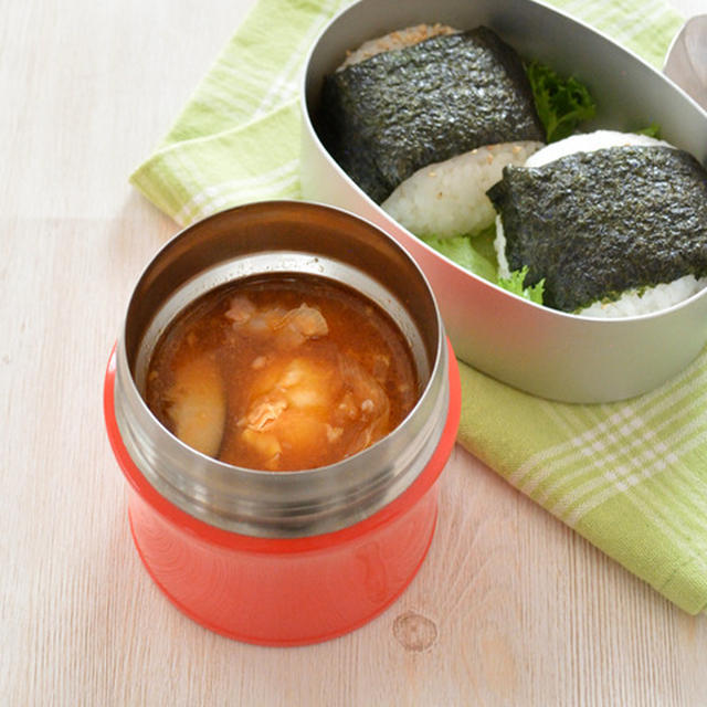 速攻和だしで◎吟だしチゲスープ（ジャー弁当）。