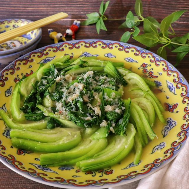 〔ぐんまクッキングアンバサダー〕レンジで完成！チンゲン菜とカニのシャキシャキ蒸し煮