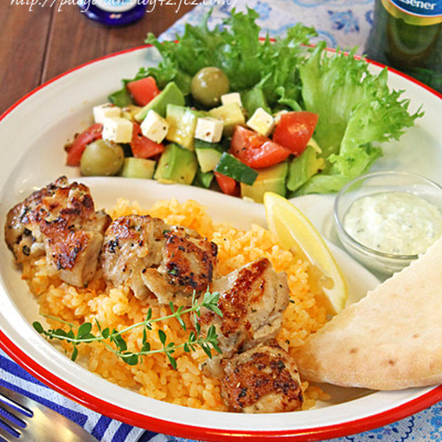 フライパンで簡単ギリシャのチキンスブラキ☆給食参観日
