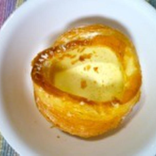 ホワイトチョコペストリー