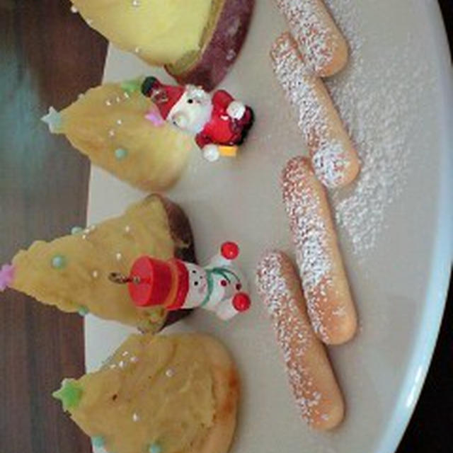 さつまいもでクリスマスツリー