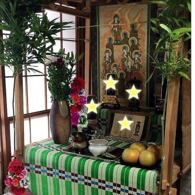 今年もなんとか・・八畳間にご先祖様は何人座れるのか！？