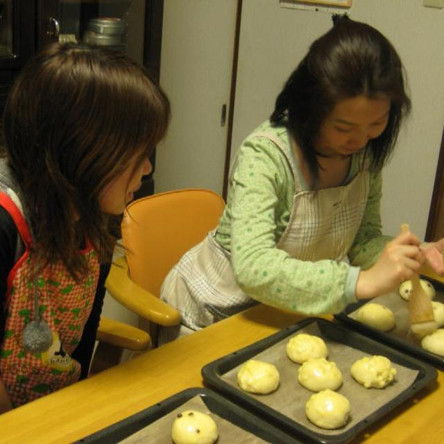 今日のレッスン?チーズ・チョコバンズパン♪