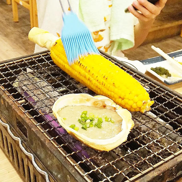 【磯丸水産☆とうもろこしを焼いたよ〜ヽ(=´▽`=)ﾉ】