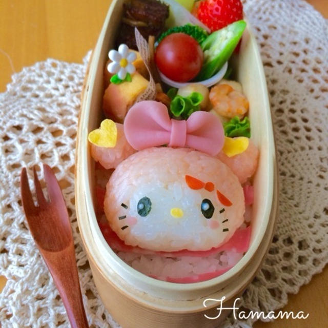 二度寝.....からのキティちゃん♡お揃い弁当
