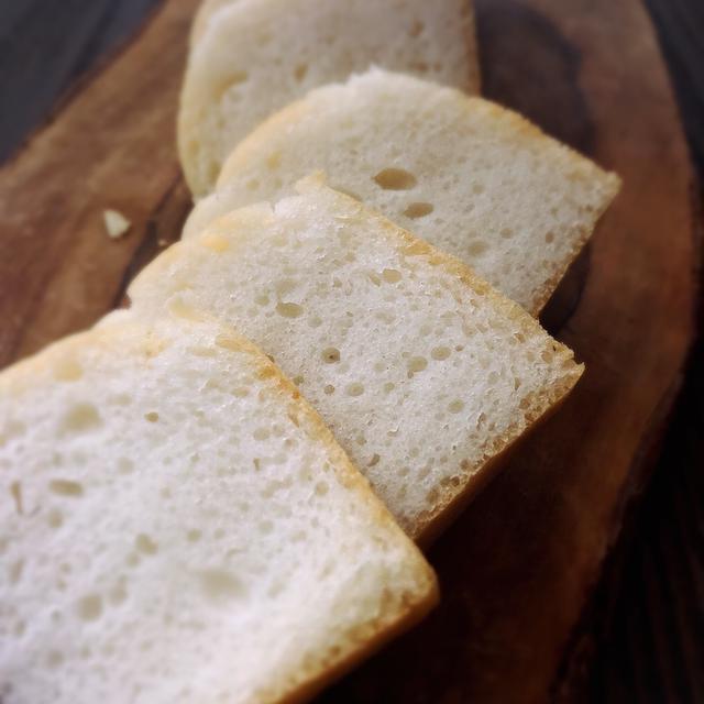 ベーキングパウダーで米粉食パン