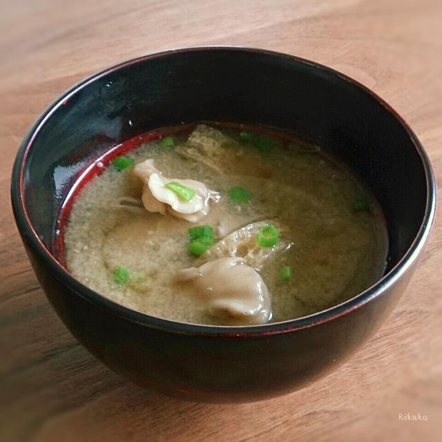 舞茸と薄揚げのお味噌汁