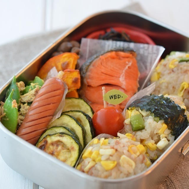 とうもろこしときゅうりのぬか漬けおにぎり弁当★9月4日(水)