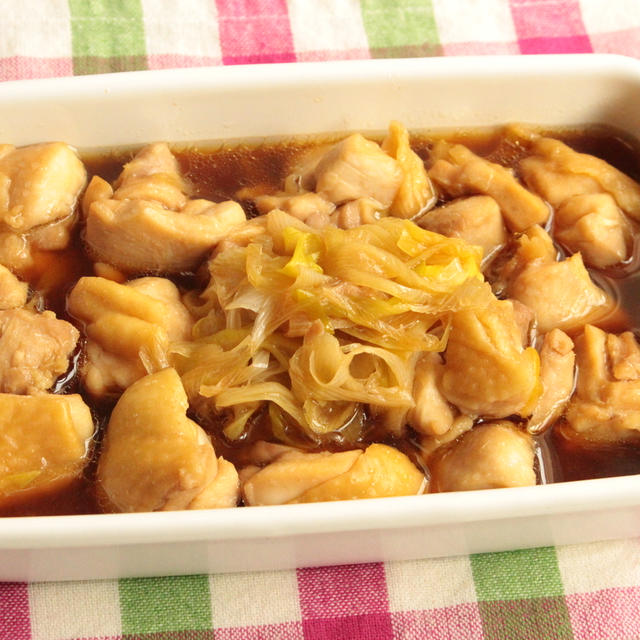 レンジで簡単！タレが美味しい甘辛つゆだく鶏ねぎ丼のレシピ。お弁当におすすめの鶏肉おかずの作り方。