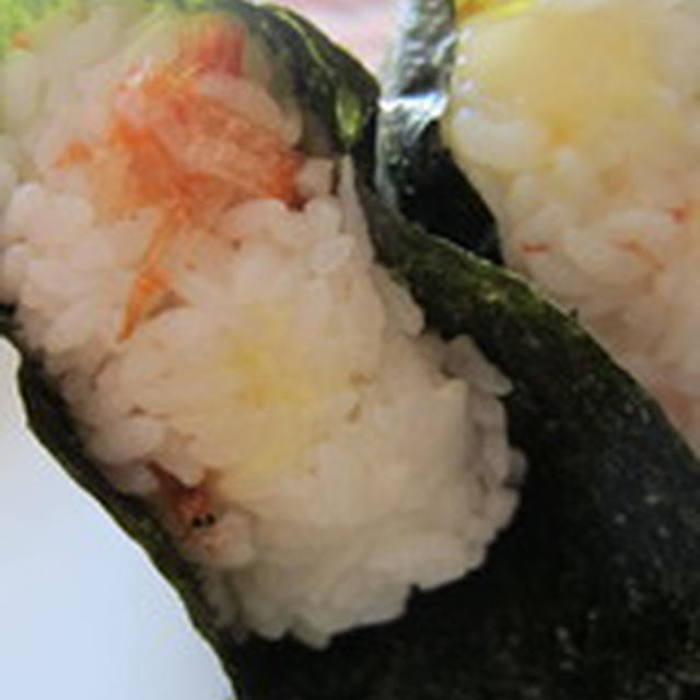 「桜海老とチーズのおむすび」