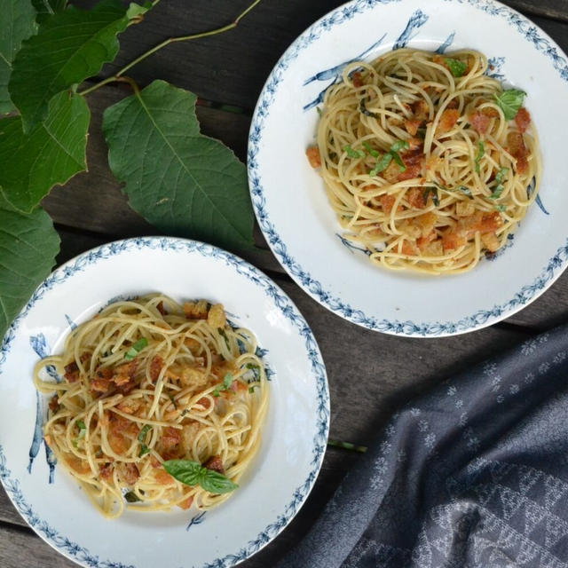 Spaghetti alla Gennaro ナポリ風アンチョビのスパゲッティー