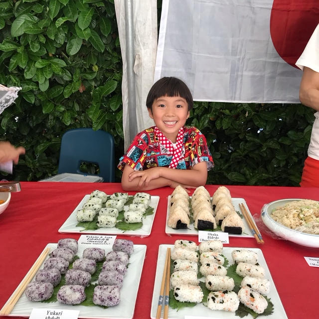 外国の子供たちも大好きな！おにぎり♡