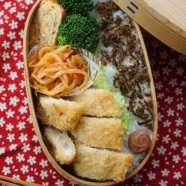 赤色に困った時にモヤシで一品＆韓国風卵焼き弁当