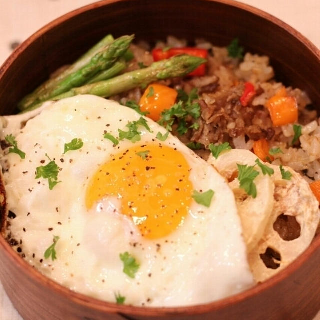 カフェ弁★焼肉チャーハン弁当【簡略レシピ】プリティーネ