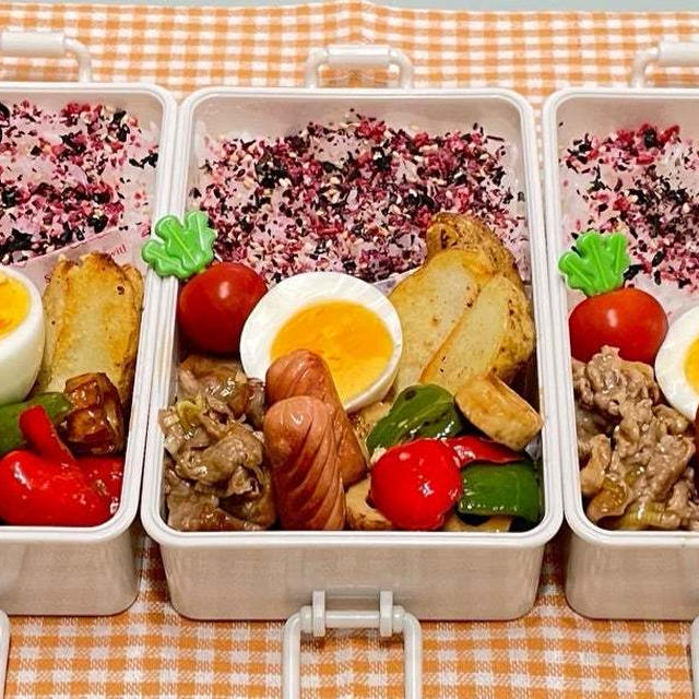 5月15日＊赤ピーマンが出てくる時期^ - ^油淋豚で簡単べんとー⋆⋆！！