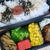 肉団子のお弁当。初めての冷凍食品デビュー。笑