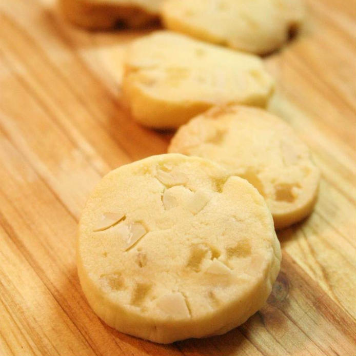基本のアーモンドクッキーの作り方を伝授！「サクサク食感」のカギは3つの画像