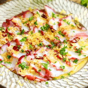 ガーリック×レモンの風味が最高！【たこのガリレモカルパッチョ】