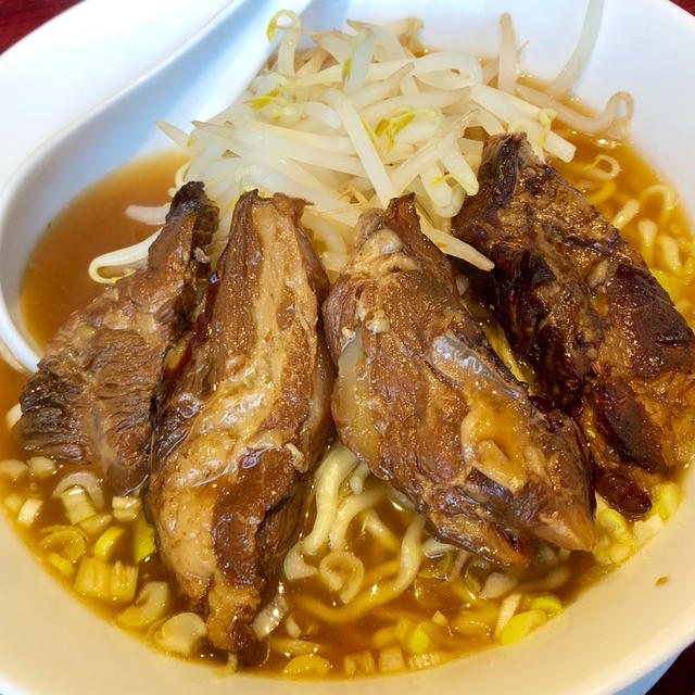 自由が丘帆 軟骨ラーメン 週替わりランチが半チャーハンや餃子がついて780円