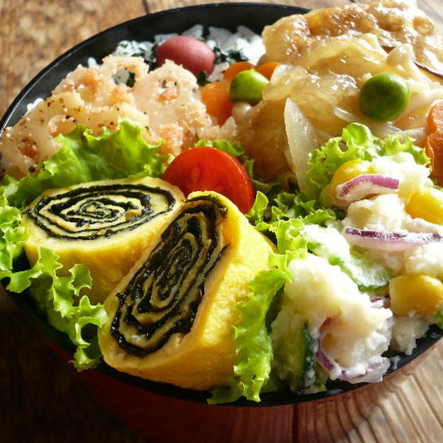 揚げ出し豆腐風＆渦巻き卵焼き弁当♪
