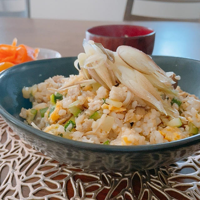 ズッキーニときのこの麹炒飯♡お茶時間と疑問だった事。