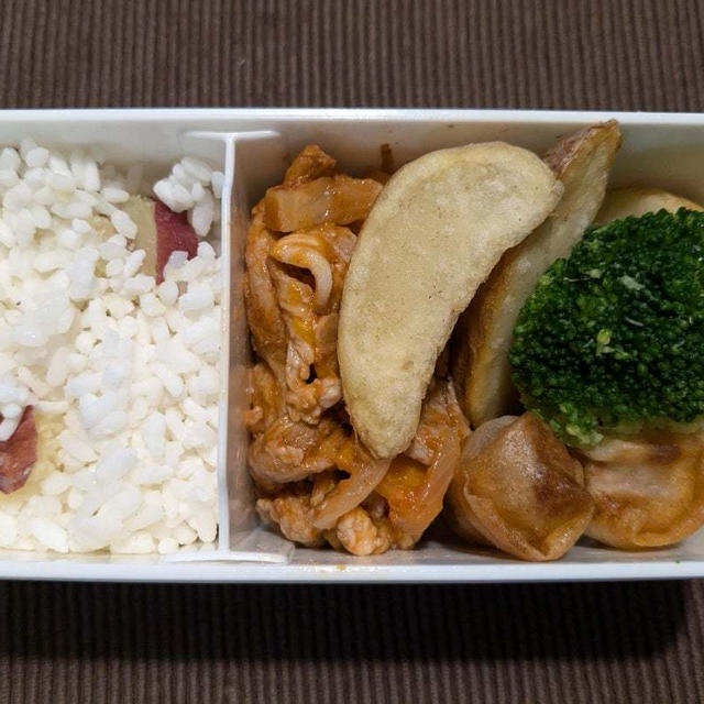 わたしのお弁当　〜ポークチャップのお弁当〜