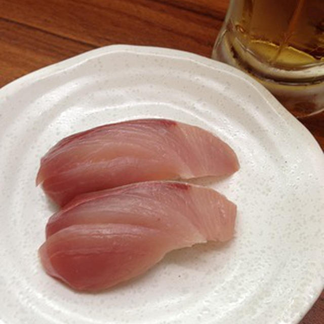 また立食いの「たっちゃん寿司」