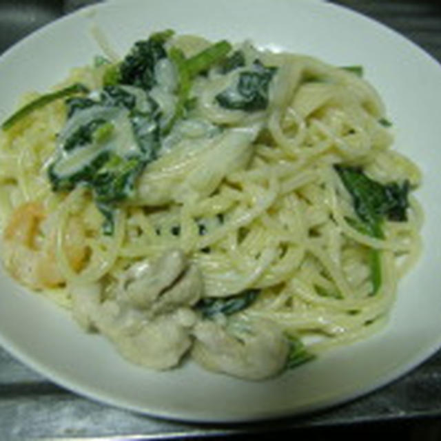 生クリームを使わない!!ほうれんそうとエビのクリームパスタ