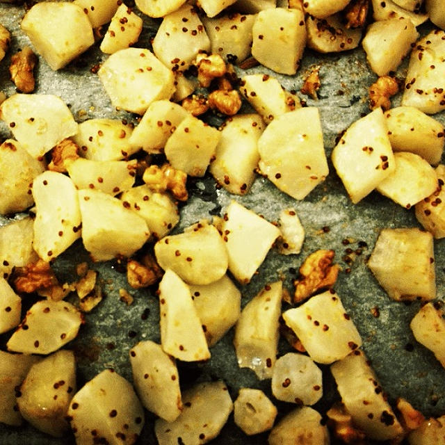 【失敗知らずの簡単レシピ🎵】トピナンブール（菊芋）と粒マスタードのオーブン焼き