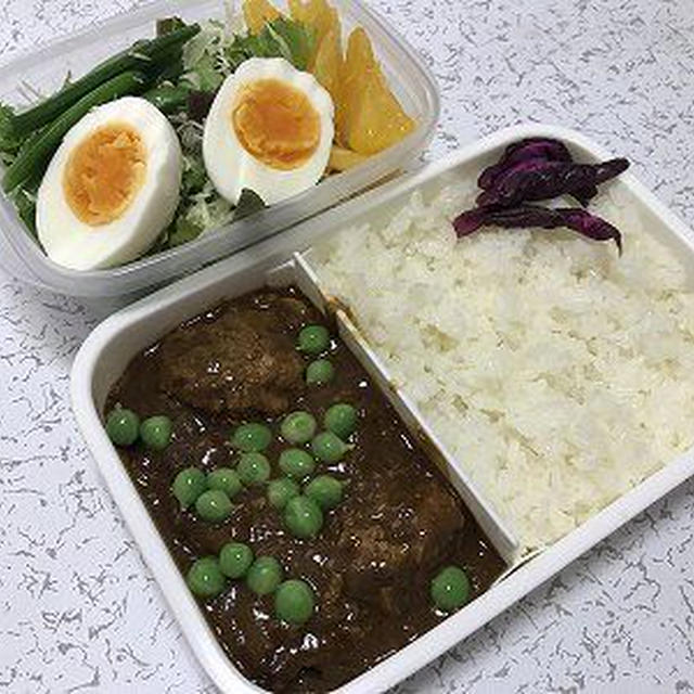 煮込みハンバーグ弁当