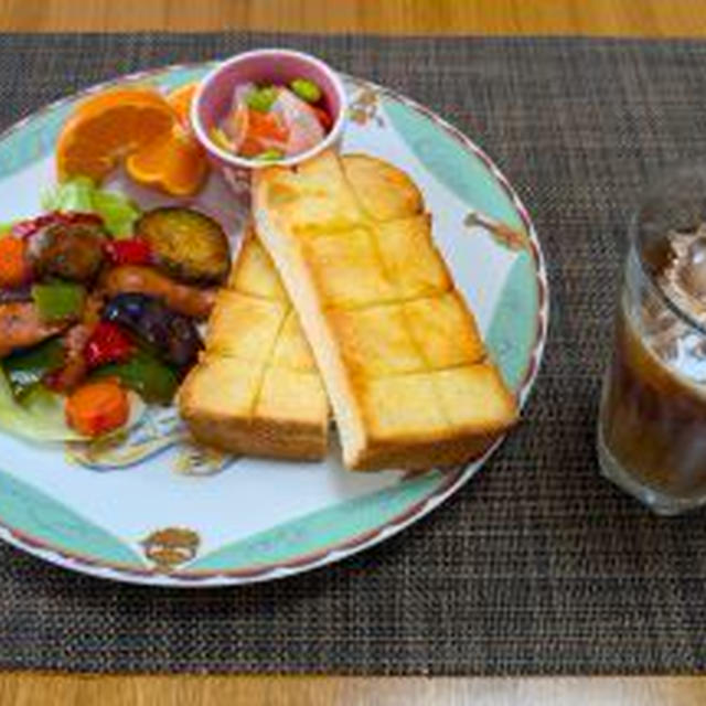 野菜がおいしい☆ミックス野菜とソーセージのチリ炒め♪☆♪☆♪