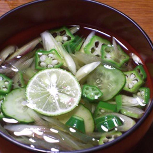 夏野菜の冷やし汁