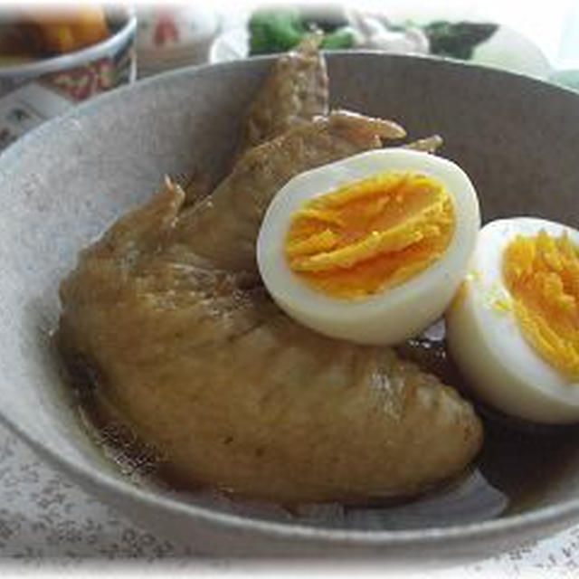 手羽先のさっぱり煮。　と献立。