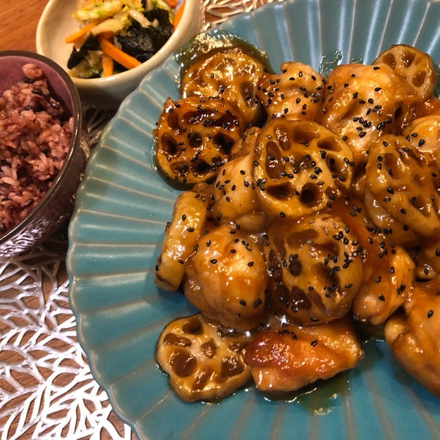 シャキっほくっ　激ウマ♡レンコン×鶏肉の甘辛煮