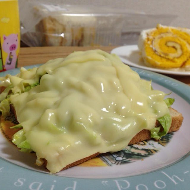 キャベツトースト