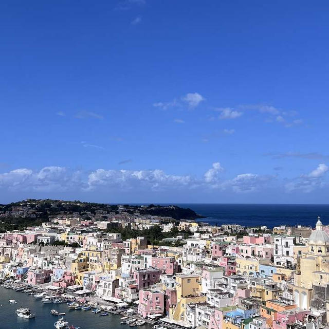 イスキア島で出会った景色と味の旅