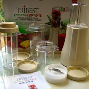 トライベストのパーソナルブレンダー【tribest personal blender】 by