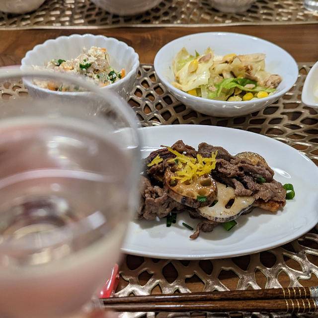 牛肉と蓮根のはちみつ醤油炒め
